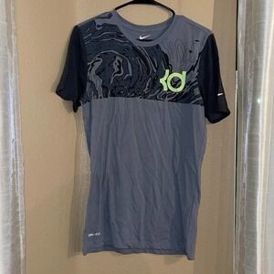 Men’s Nike KD shirt